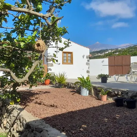 La Casa Del Bisa * Хеновес