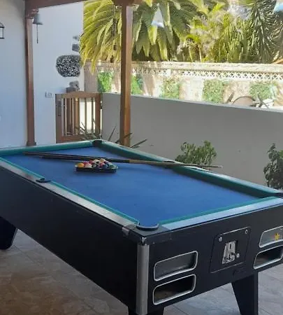 La Casa Del Bisa * Genovés